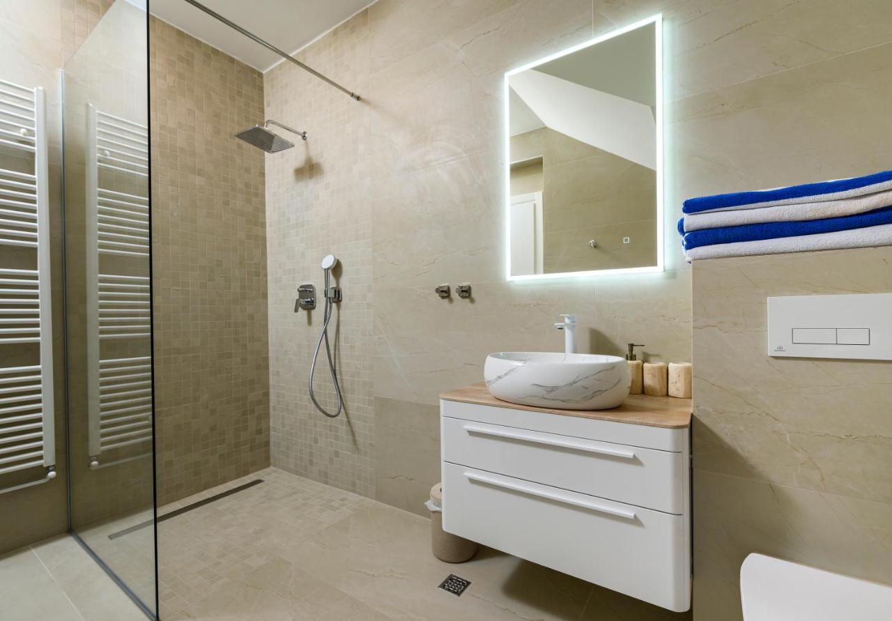 Gallery Luxury Suites & Rooms Split Luaran gambar